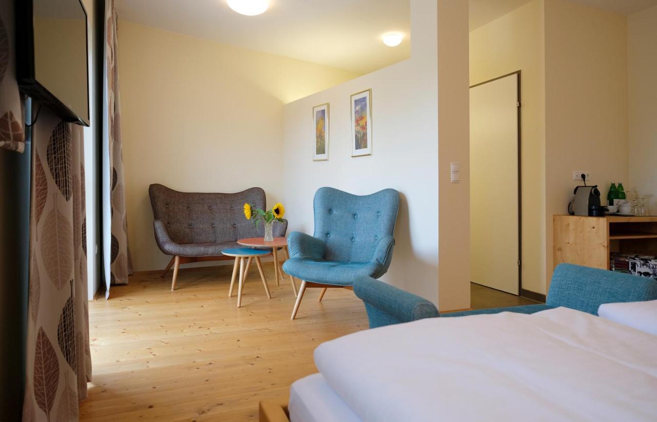 Nachtquartier Zur Dankbarkeit Apartment Подерсдорф ам Зее Екстериор снимка